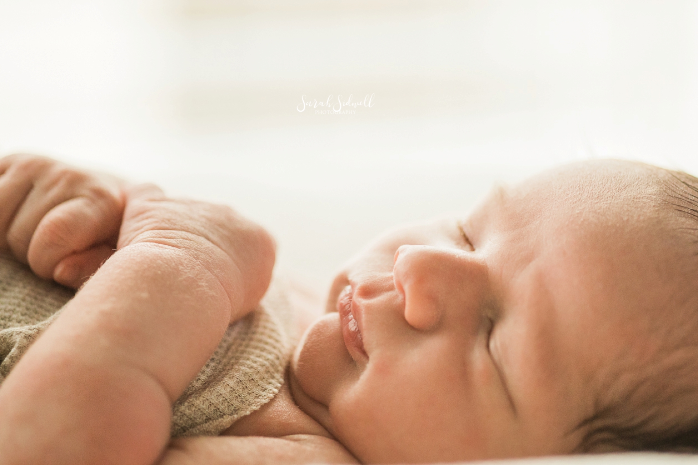 Natural Newborn Photos | Sarah Sidwell Photography