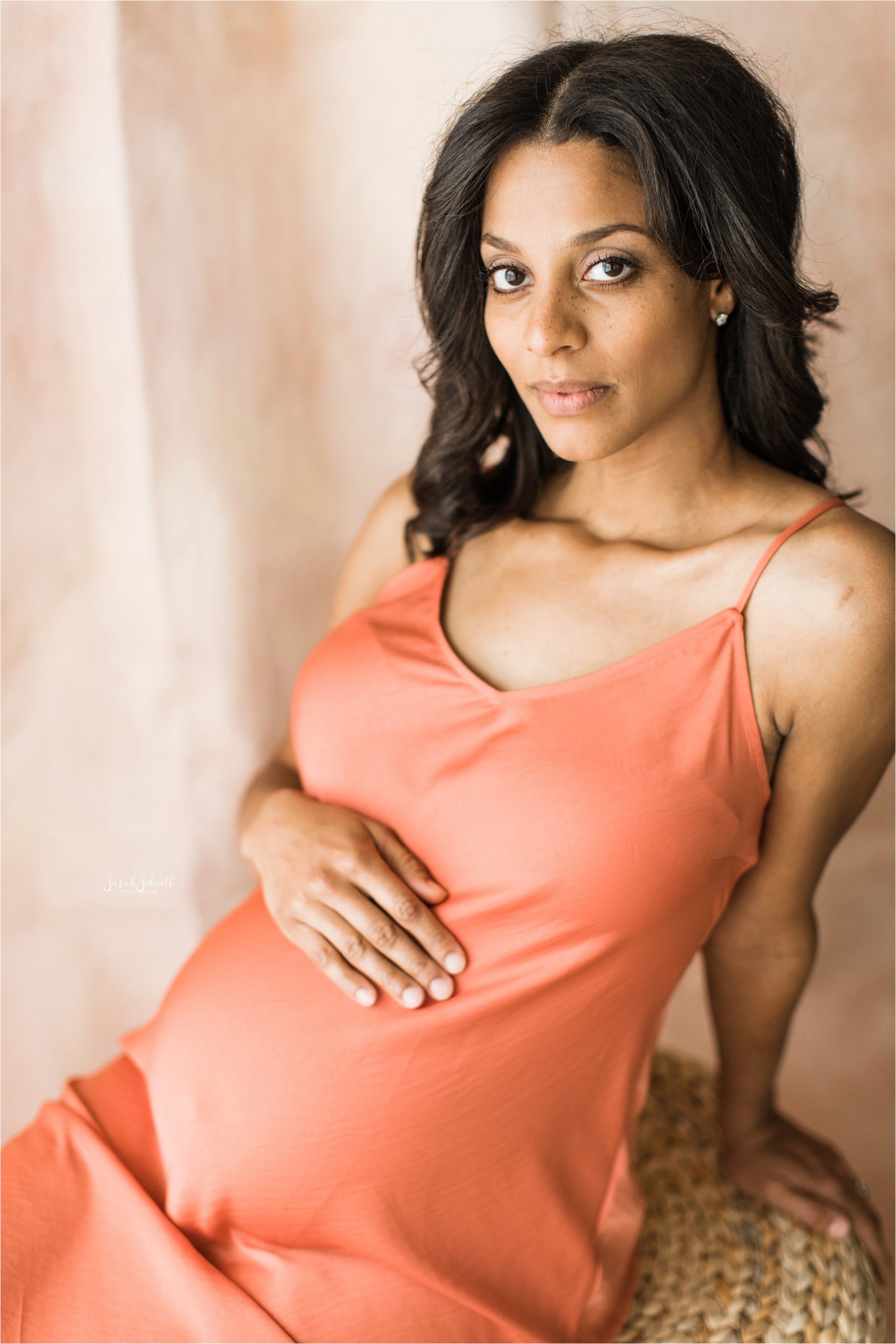 Soniah Materinty | Classic Studio Maternity Photos