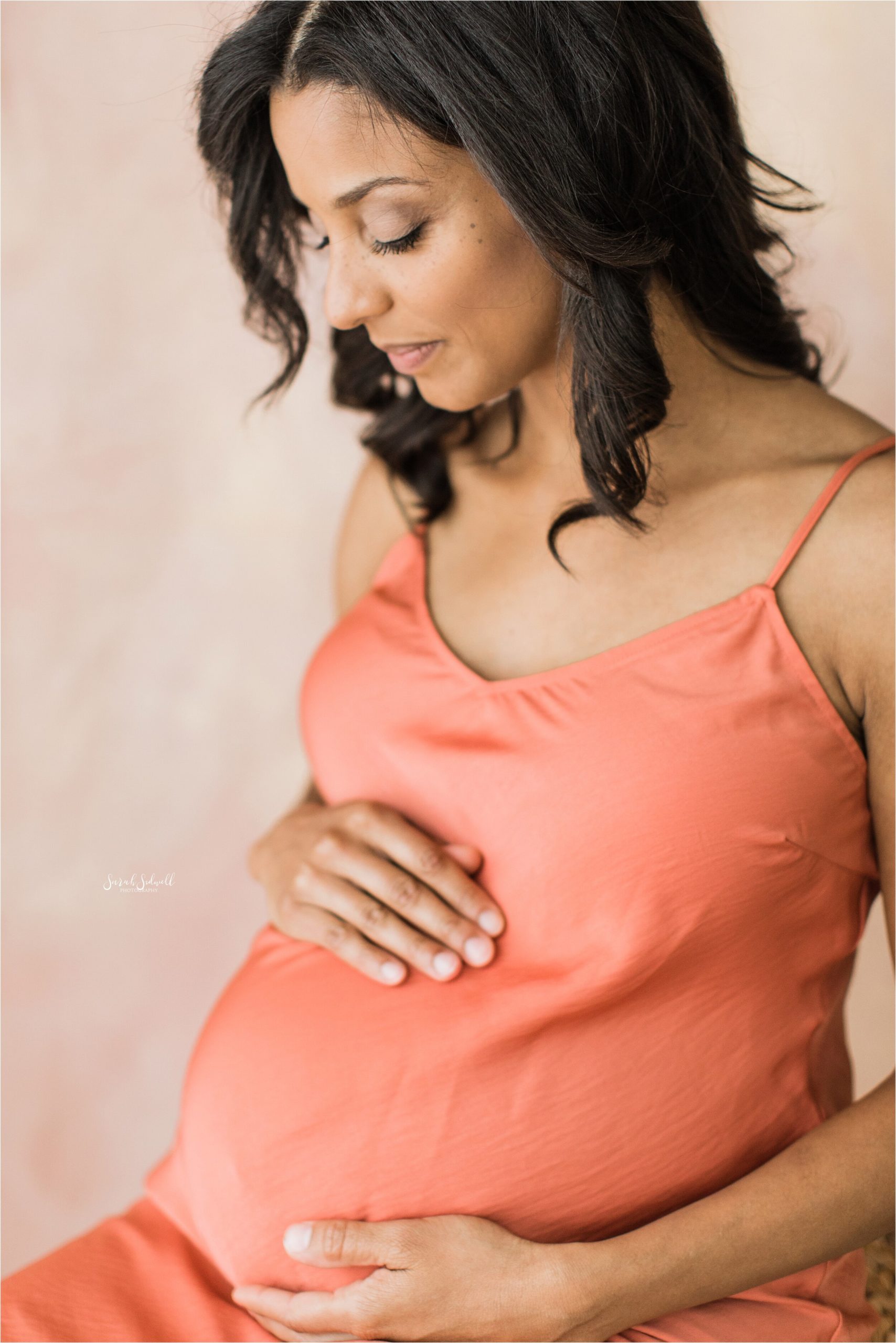 Soniah Materinty | Classic Studio Maternity Photos