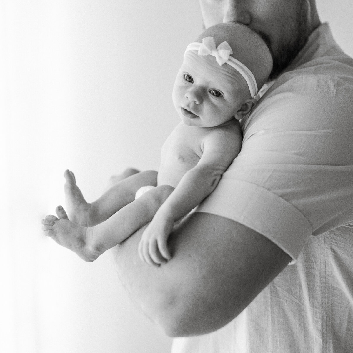 Nashville Newborn Photographer black & white-8.jpg