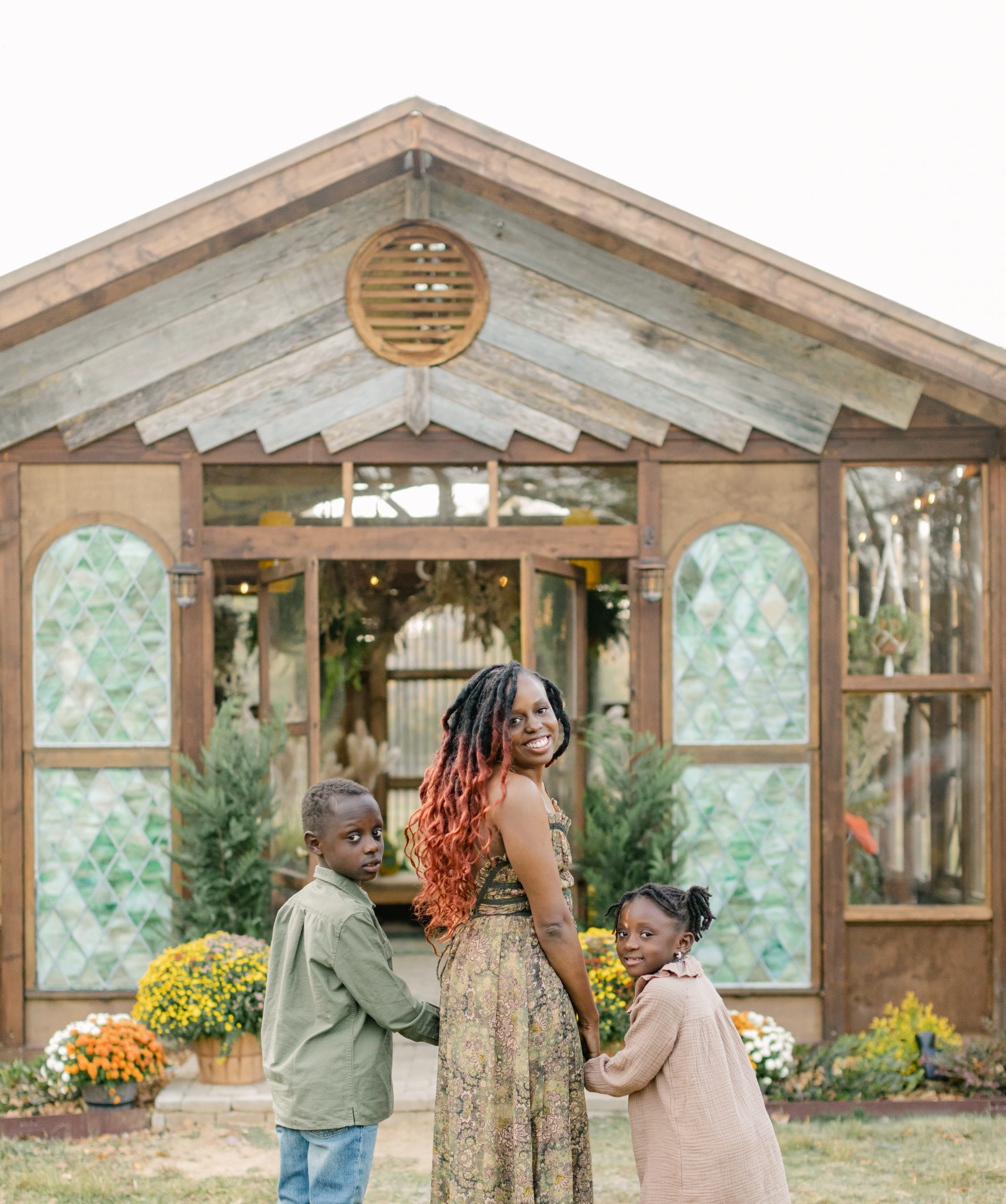greenhouse family photos in nashville tennessee