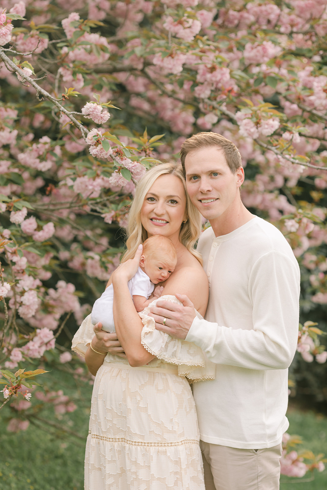 outdoor newborn baby session in nashville tennessee
