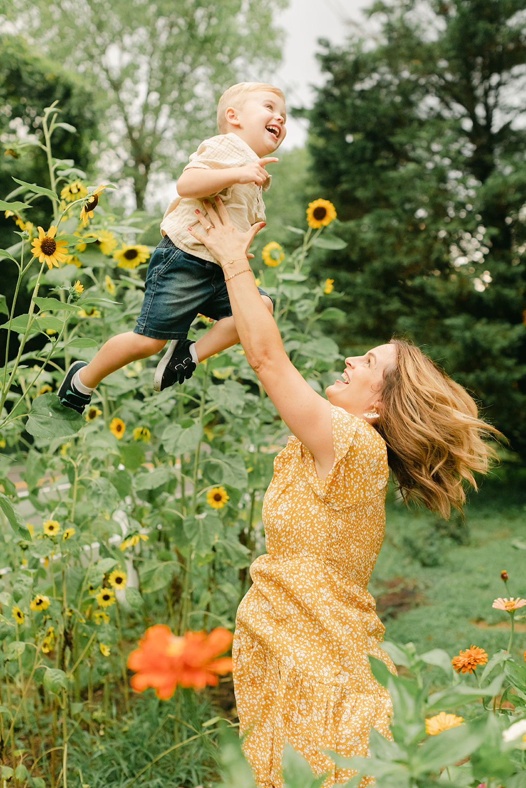 outdoor motherhood minis in garden. photographed in nashville photographer. mom and son