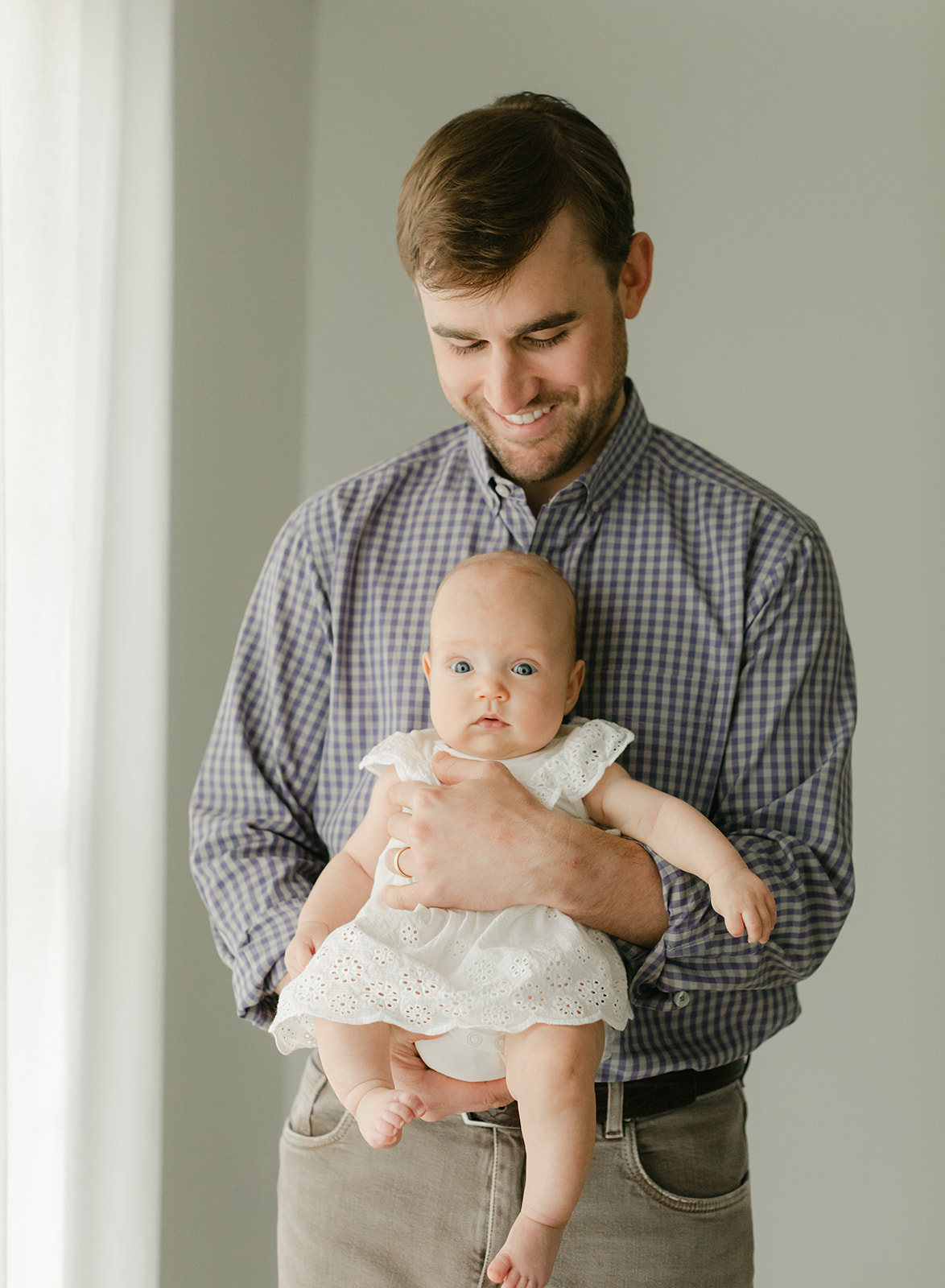 baby Charolette's 3 month milestone session in Nashville, Tennessee. photo of dad and baby girl