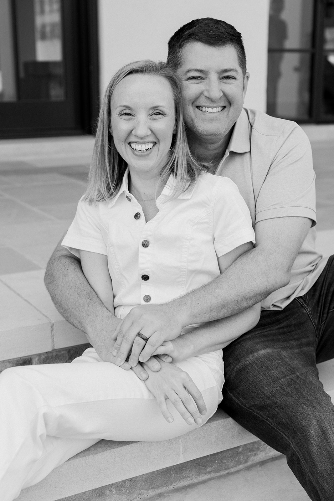 outdoor in-home family session in nashville tennessee. mom and dad black and white photo