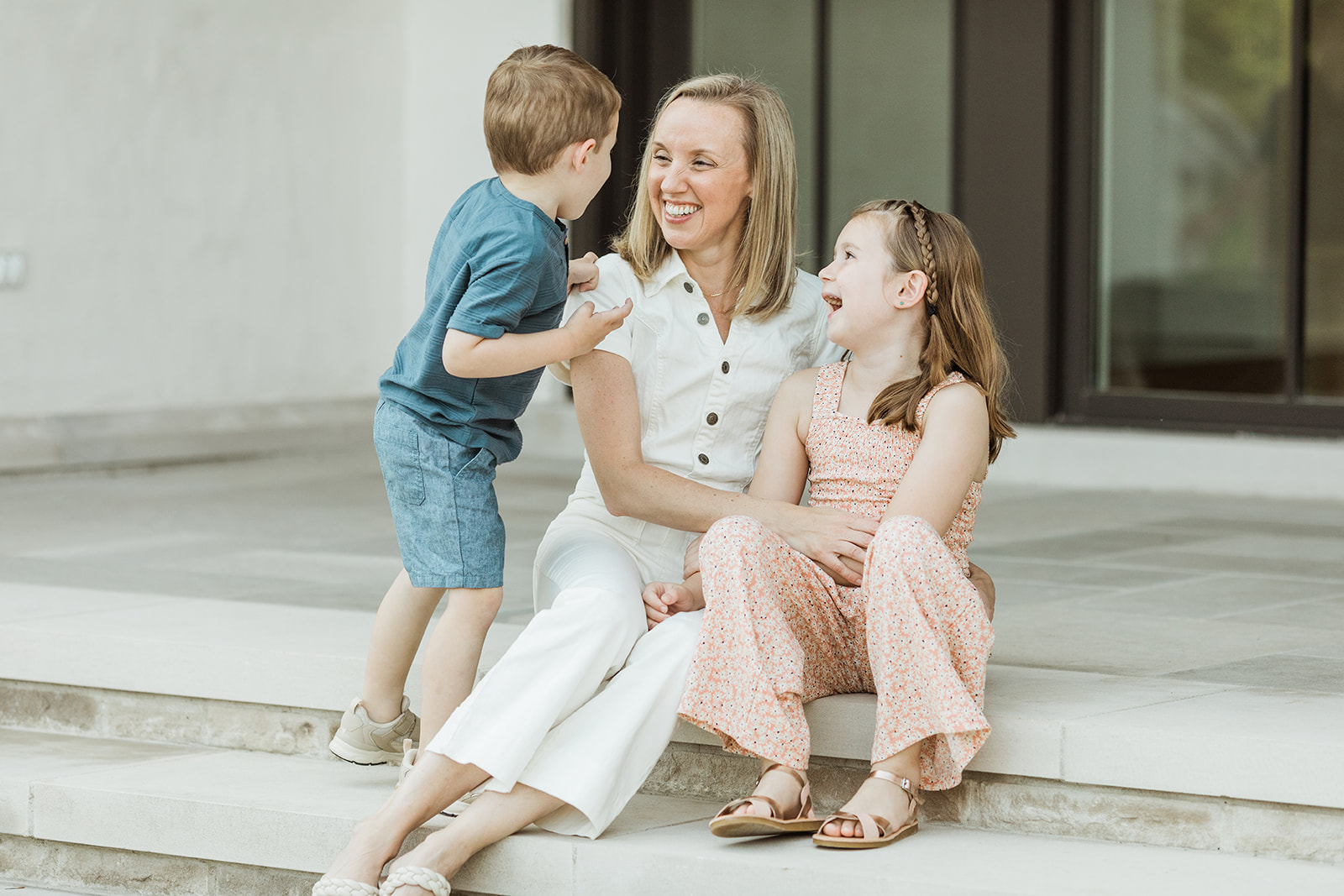 outdoor in-home family session in nashville tennessee. mom with two kids