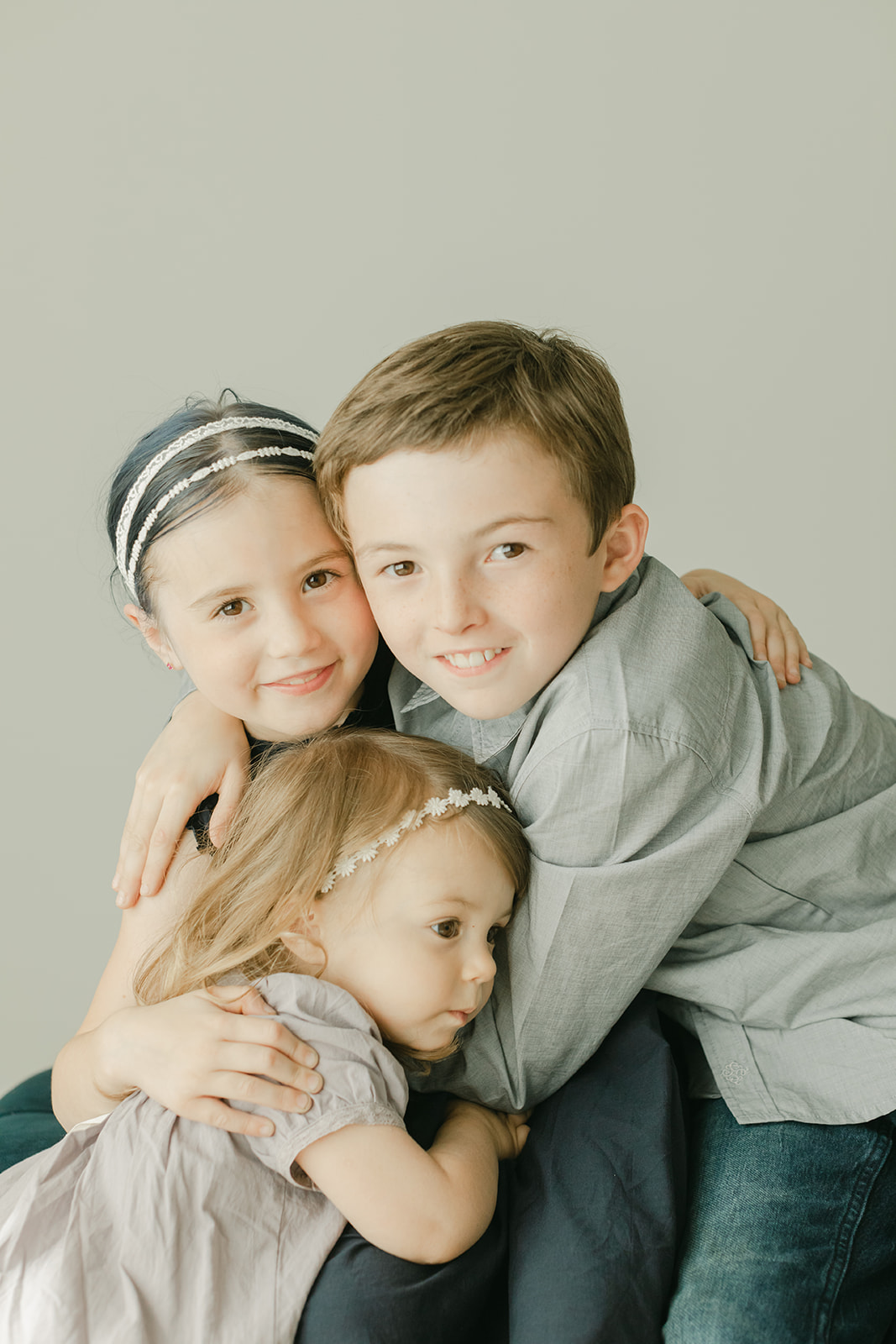 three siblings. childhood portrait minis in nashville
