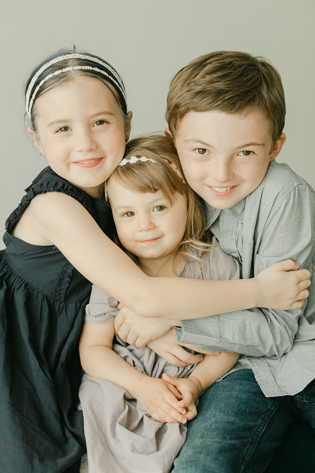 three sibling. childhood portrait minis in nashville