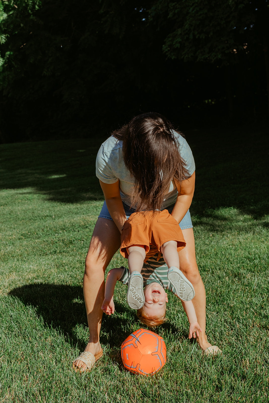 Mama with son. Backyard summer family session in Nashville, TN