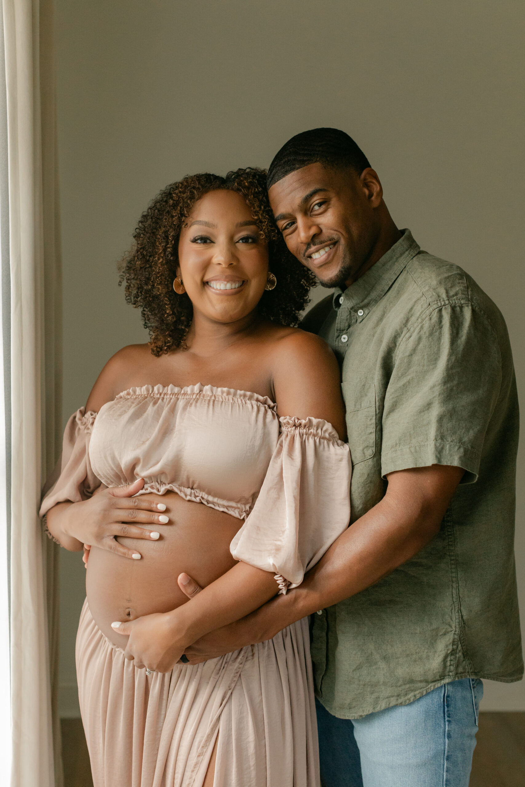 couples photo. moody maternity and body empowerment session