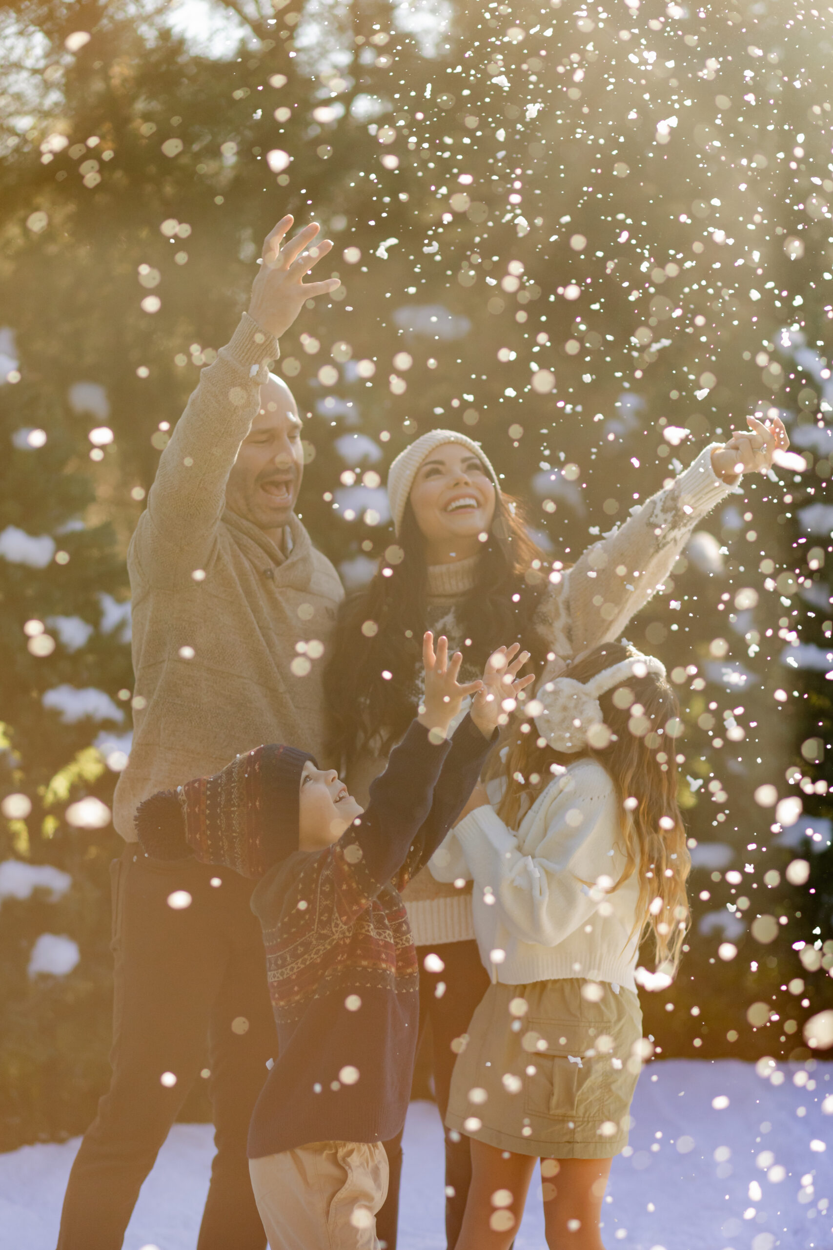 snowy christmas family photos