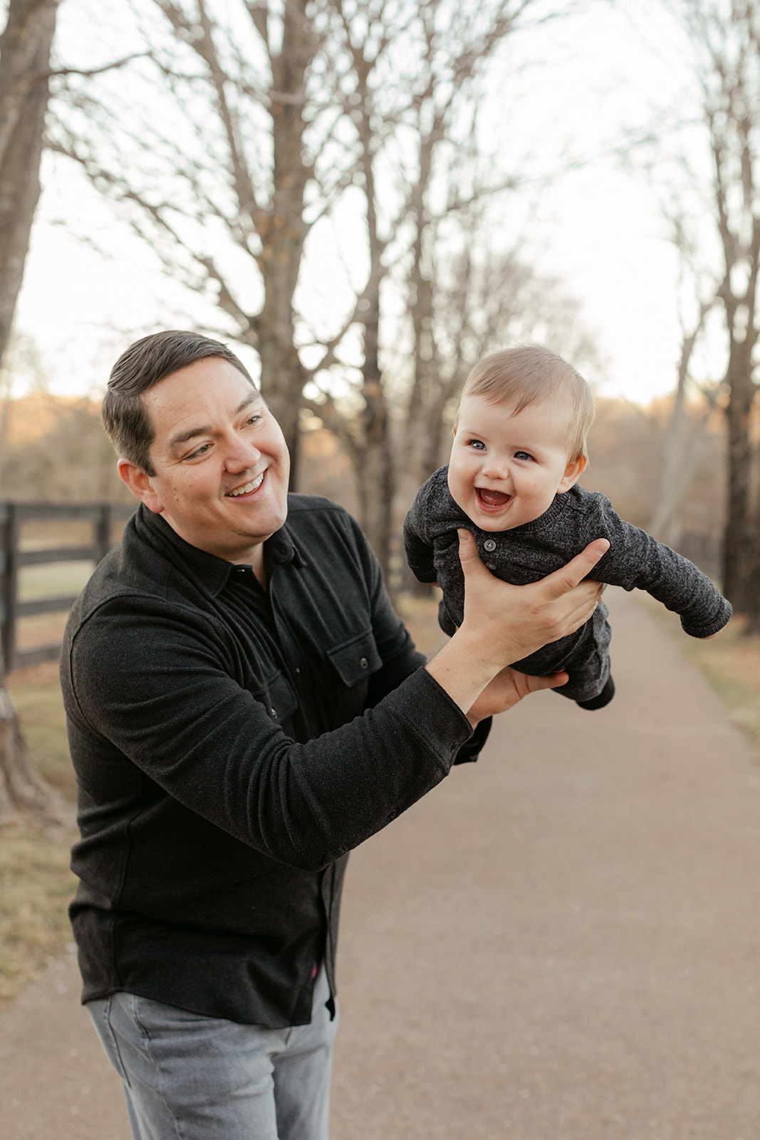 dad and baby boy. outdoor family photos