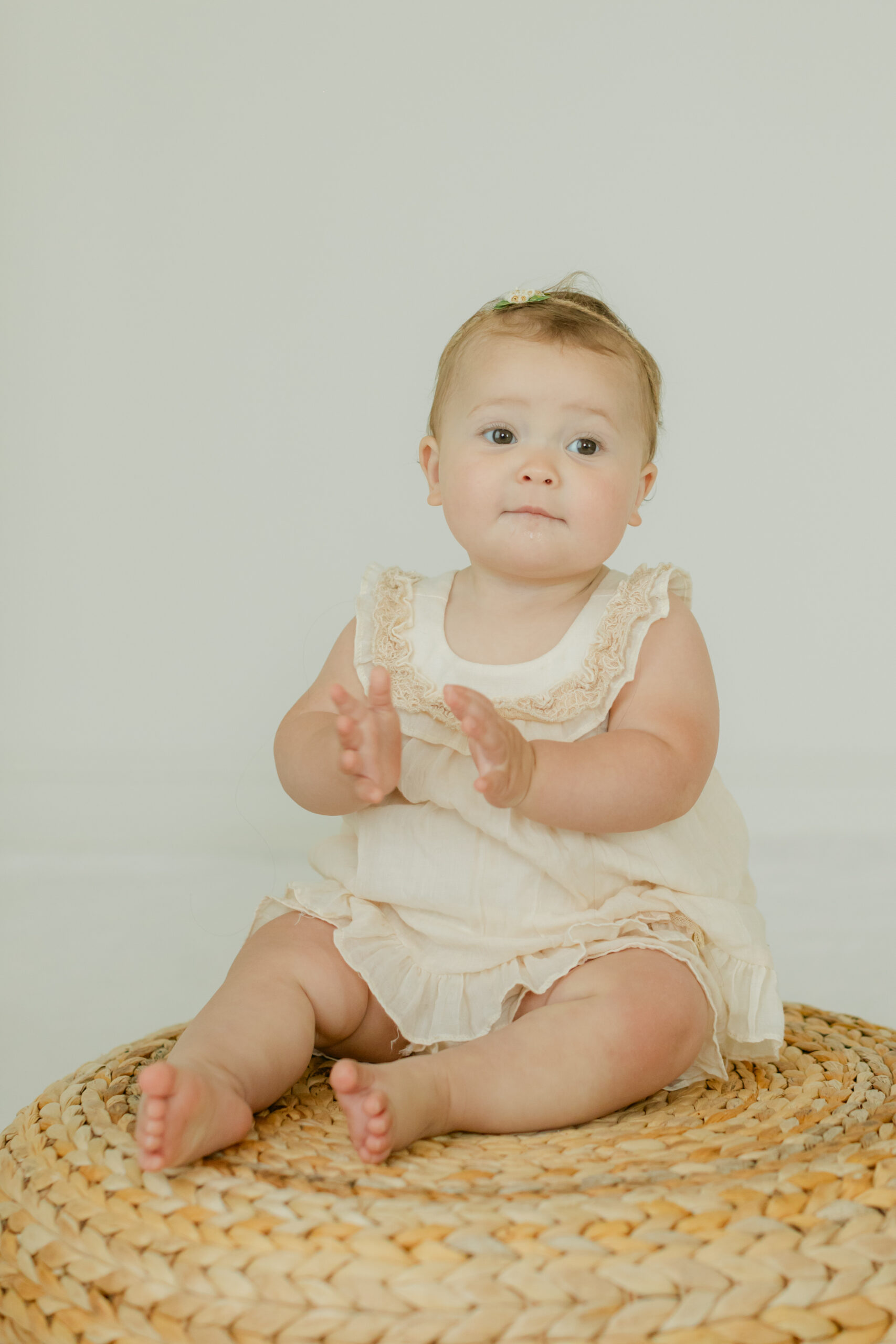 10 month old baby milestone session