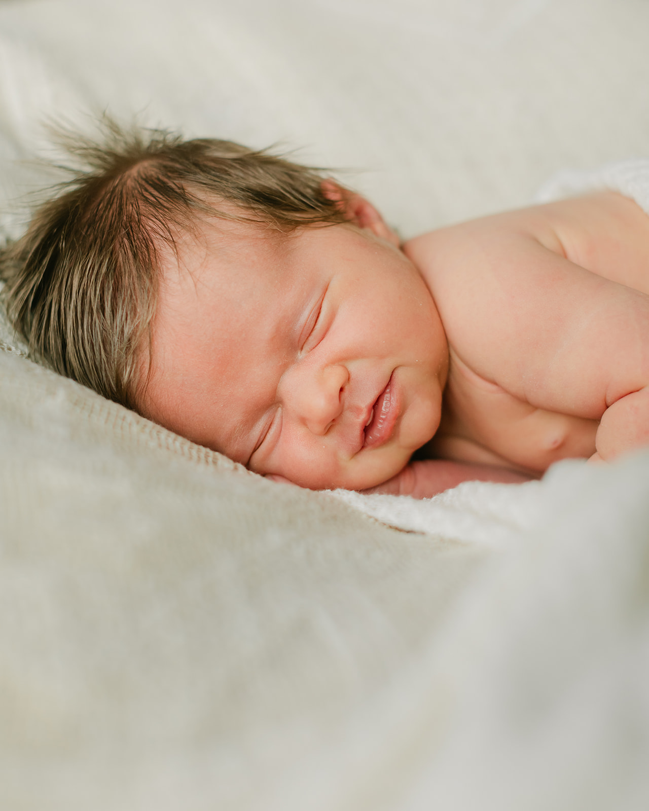 newborn session in nursery