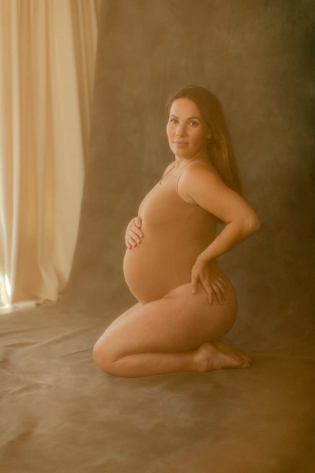 solo maternity session