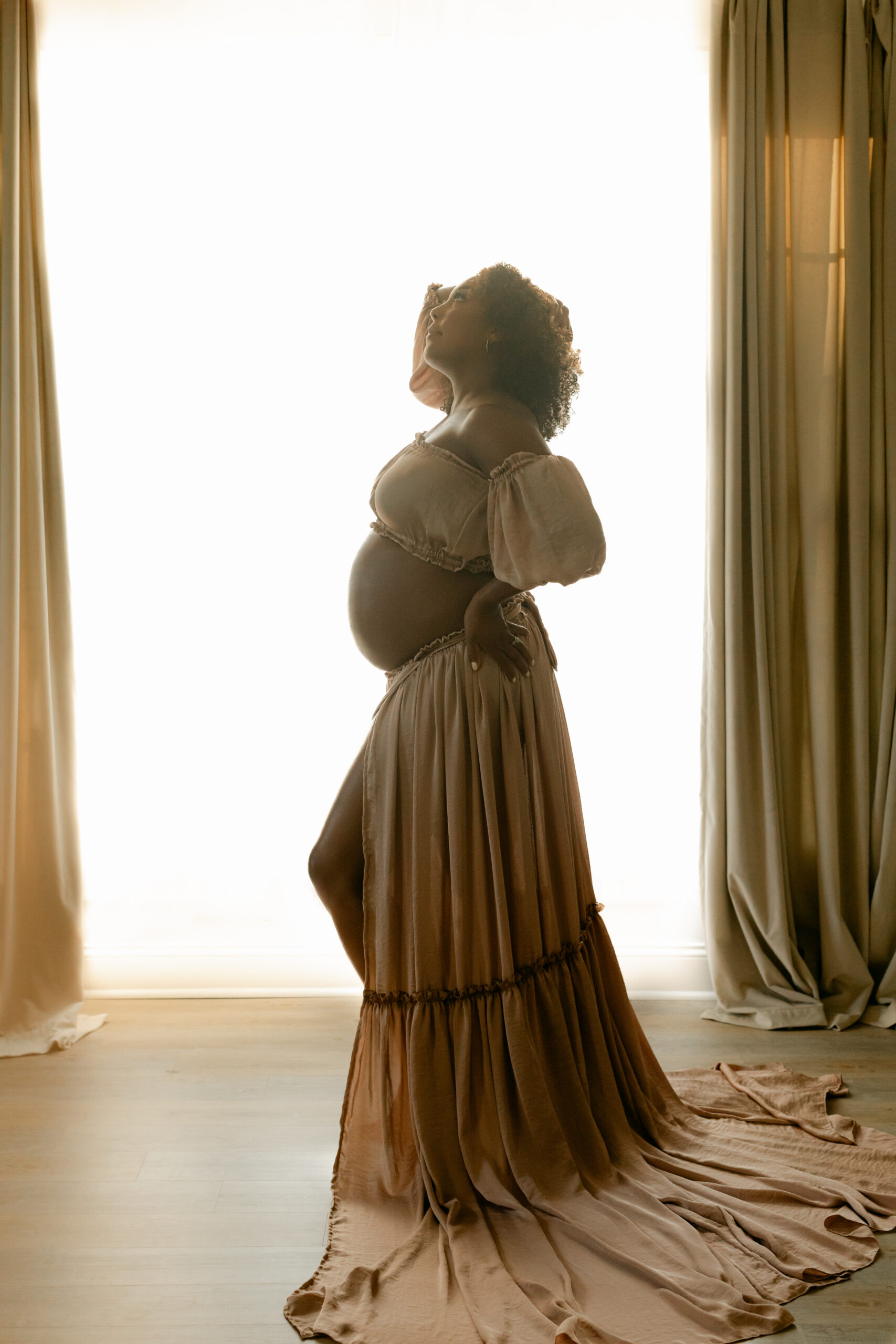 solo maternity session