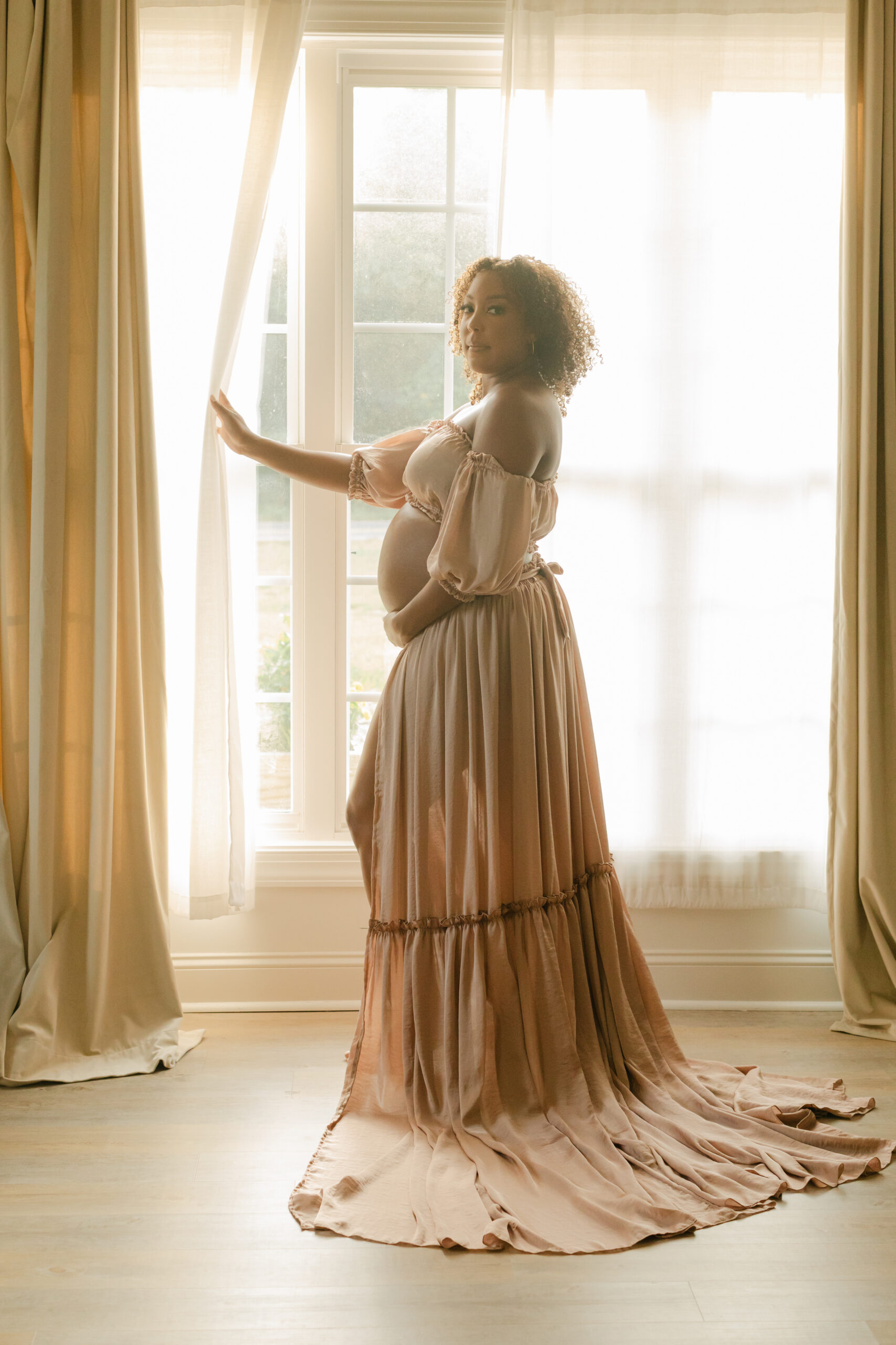 solo maternity session