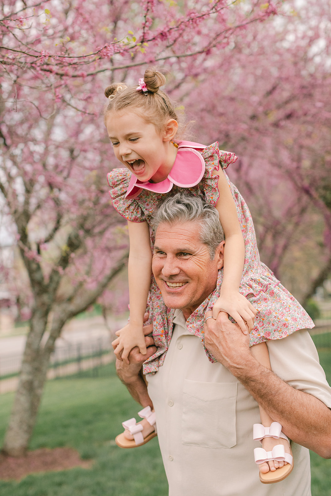 dad and daughter