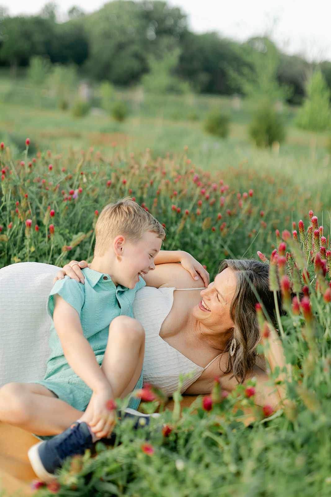 mama and son session in field