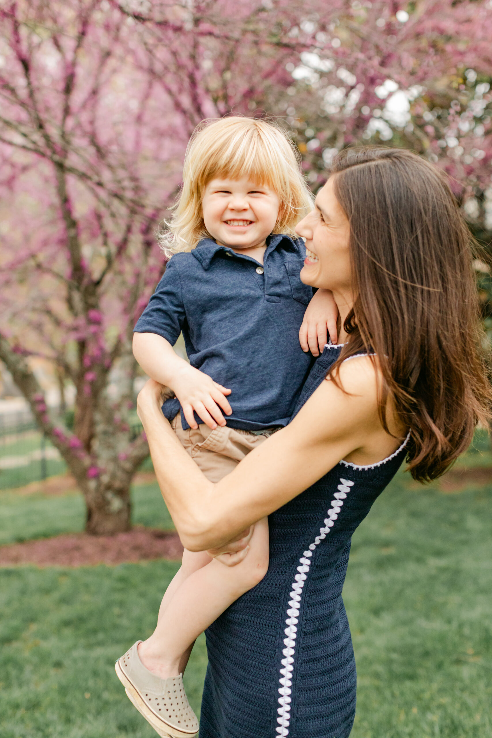mama and son. outdoor spring family photos. 