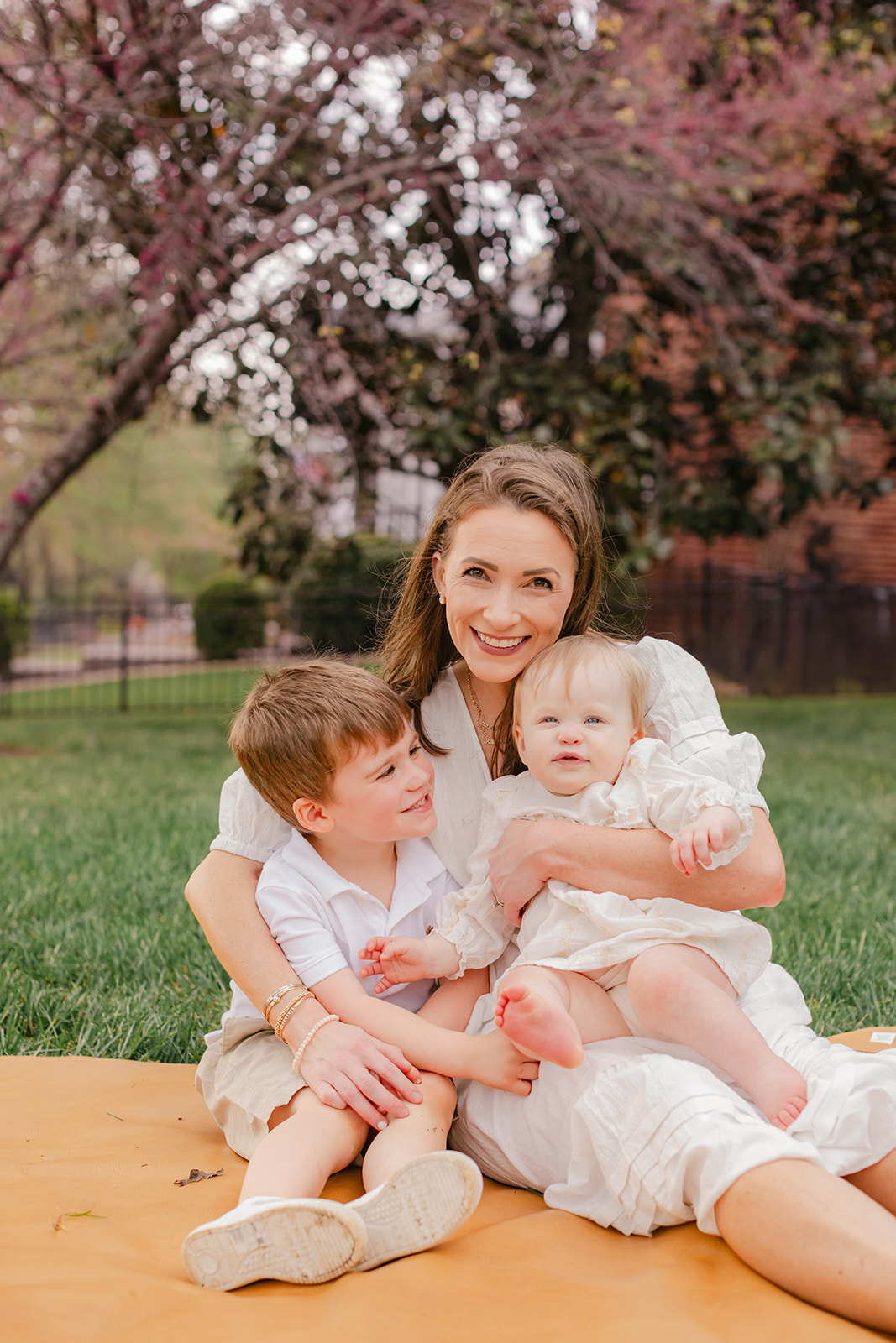 mama with her two kids (toddler and 1 year old girl)