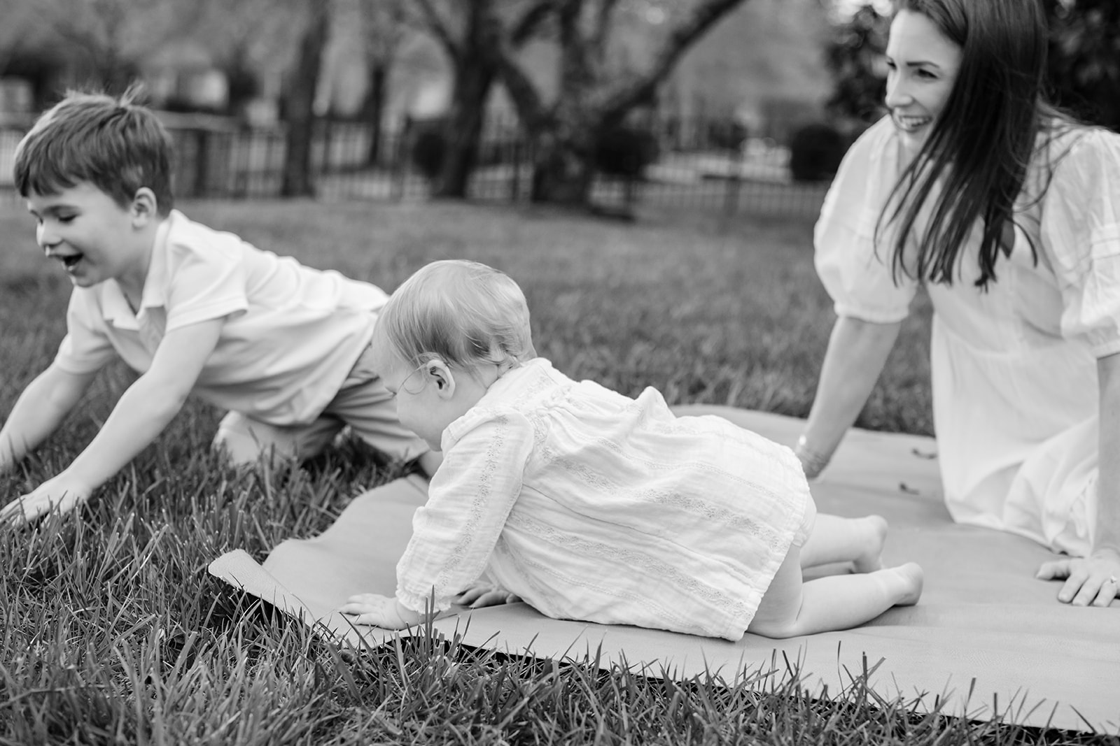 mama with her two kids (toddler and 1 year old girl)
