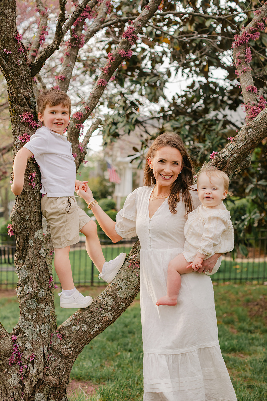 mama with her two kids (toddler and 1 year old girl)