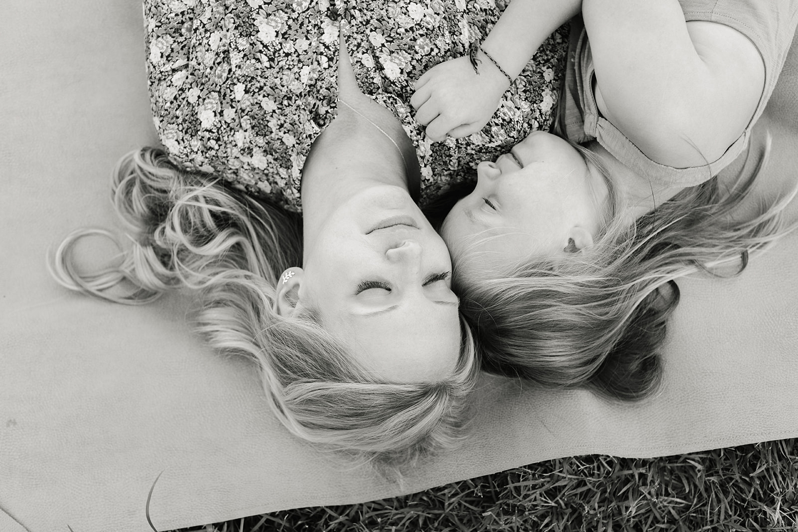 mama and daughter