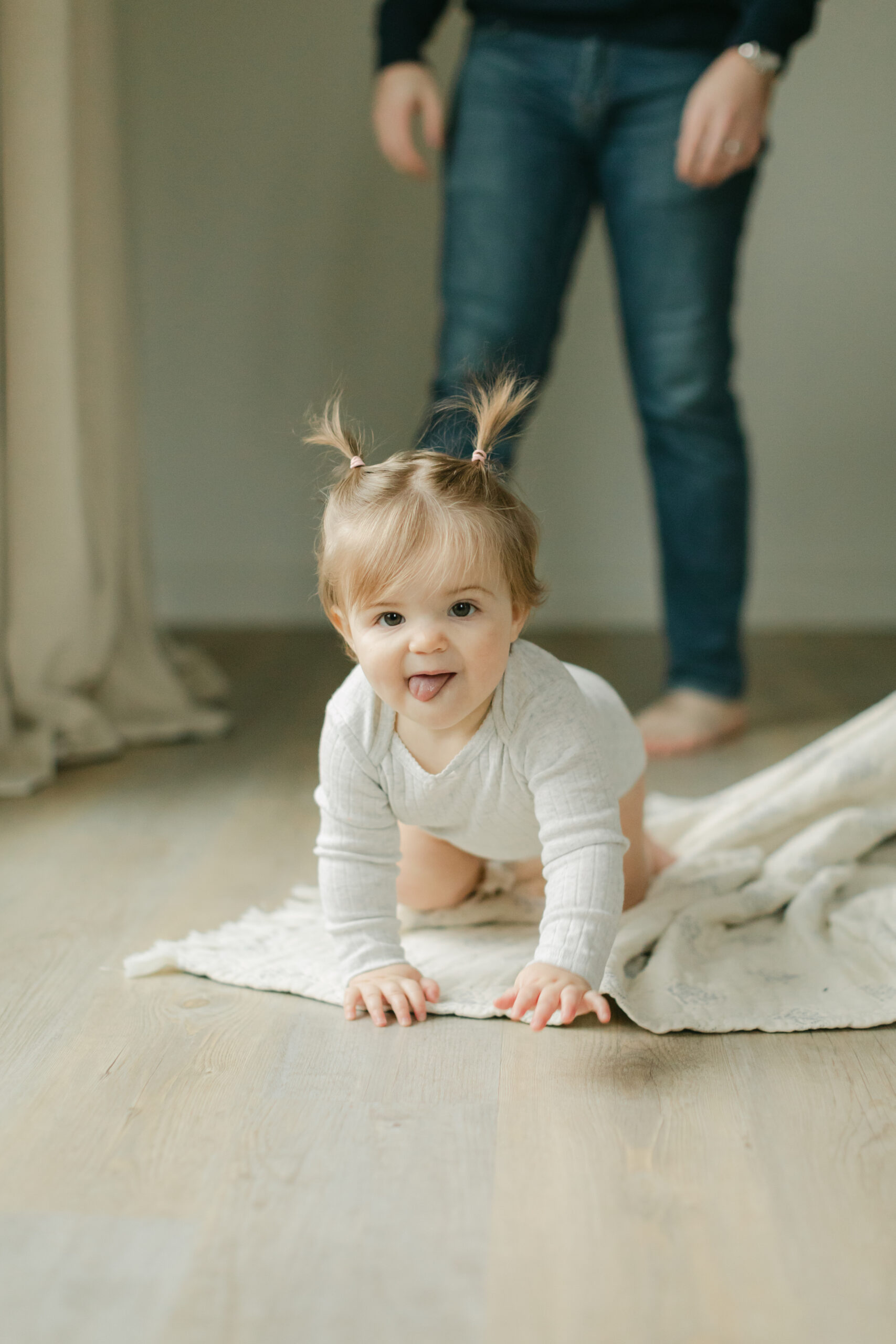 dad and 1 year old daughter