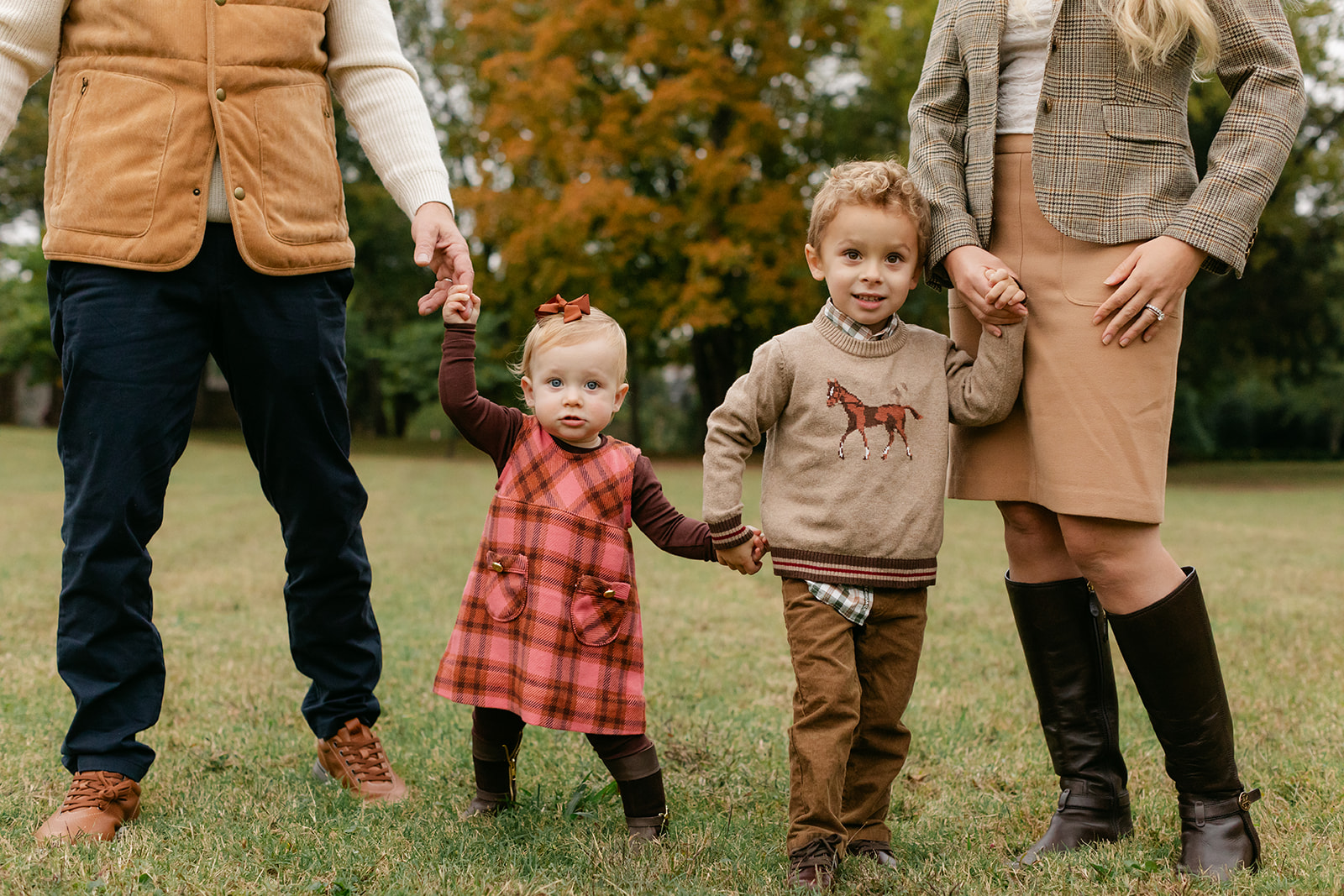 fall family photo session. ralph lauren aesthetic