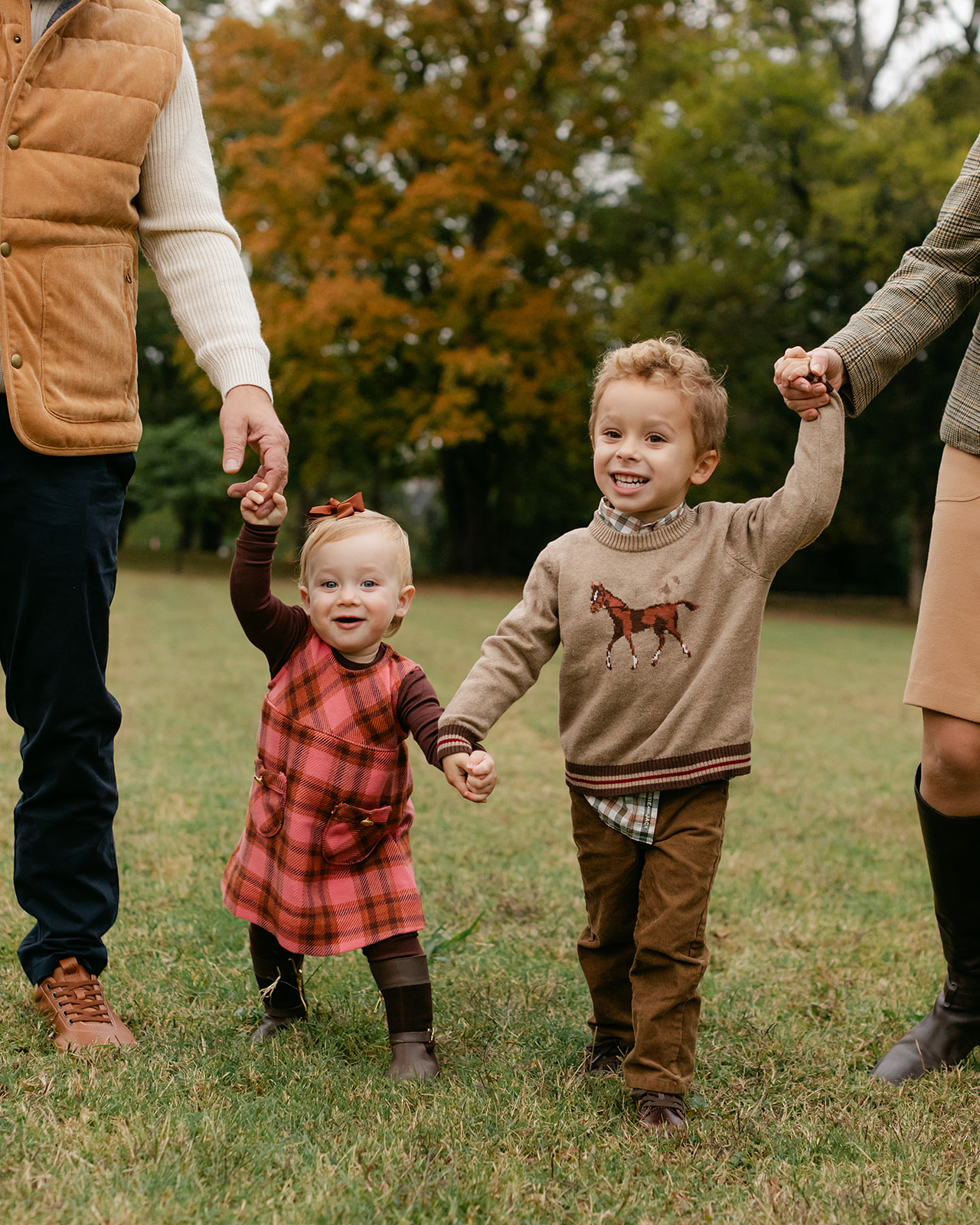 fall family photo session. ralph lauren aesthetic