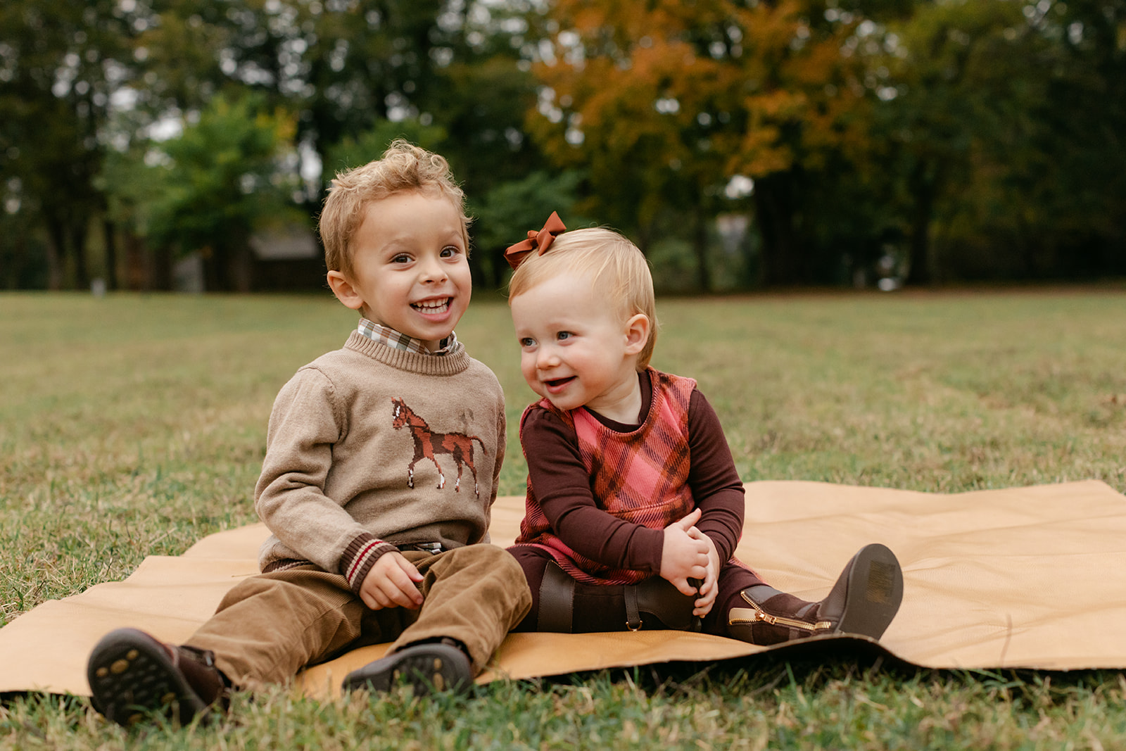 siblings photo (sister and brother)