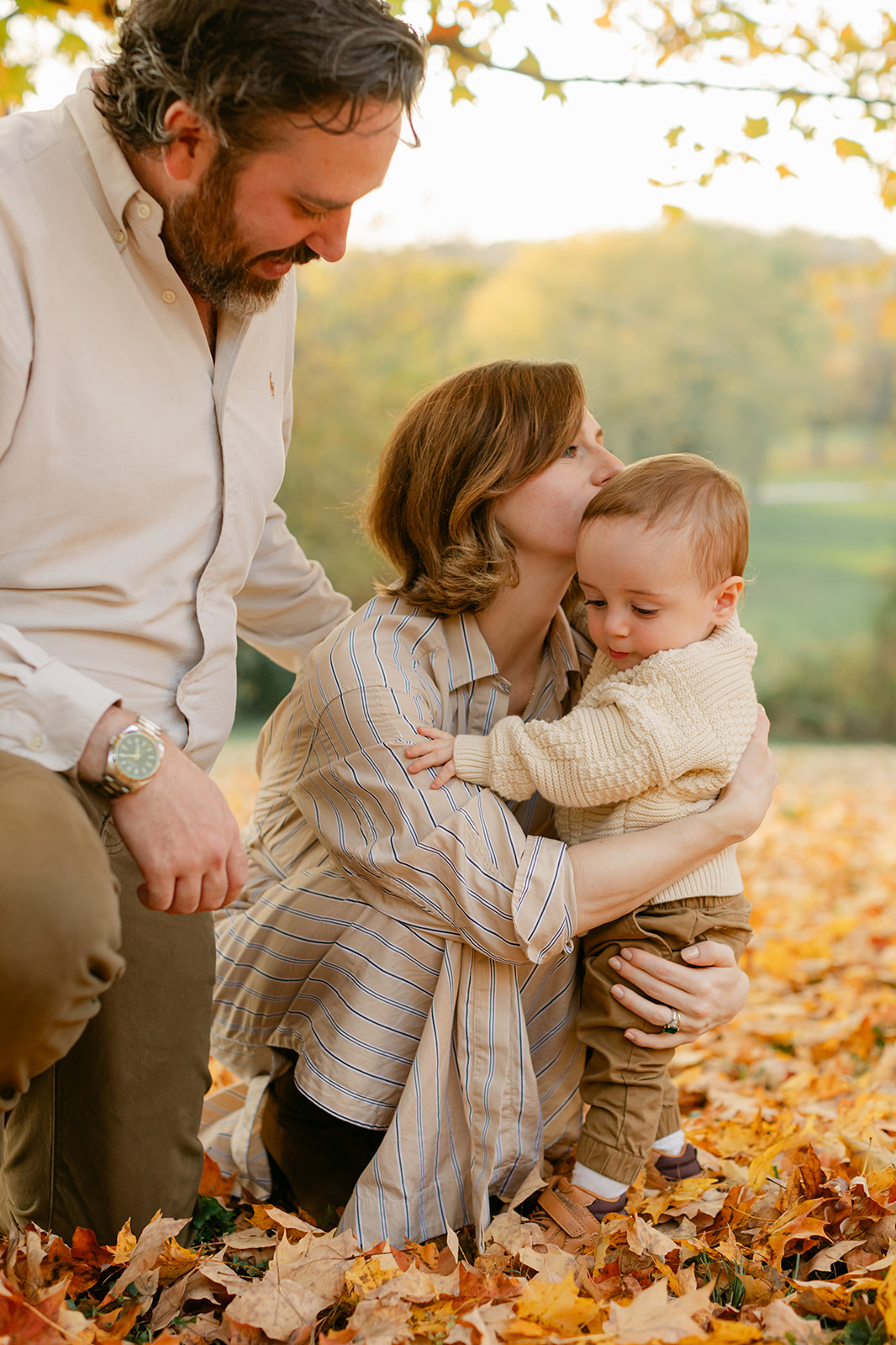 outdoor fall family session. 
