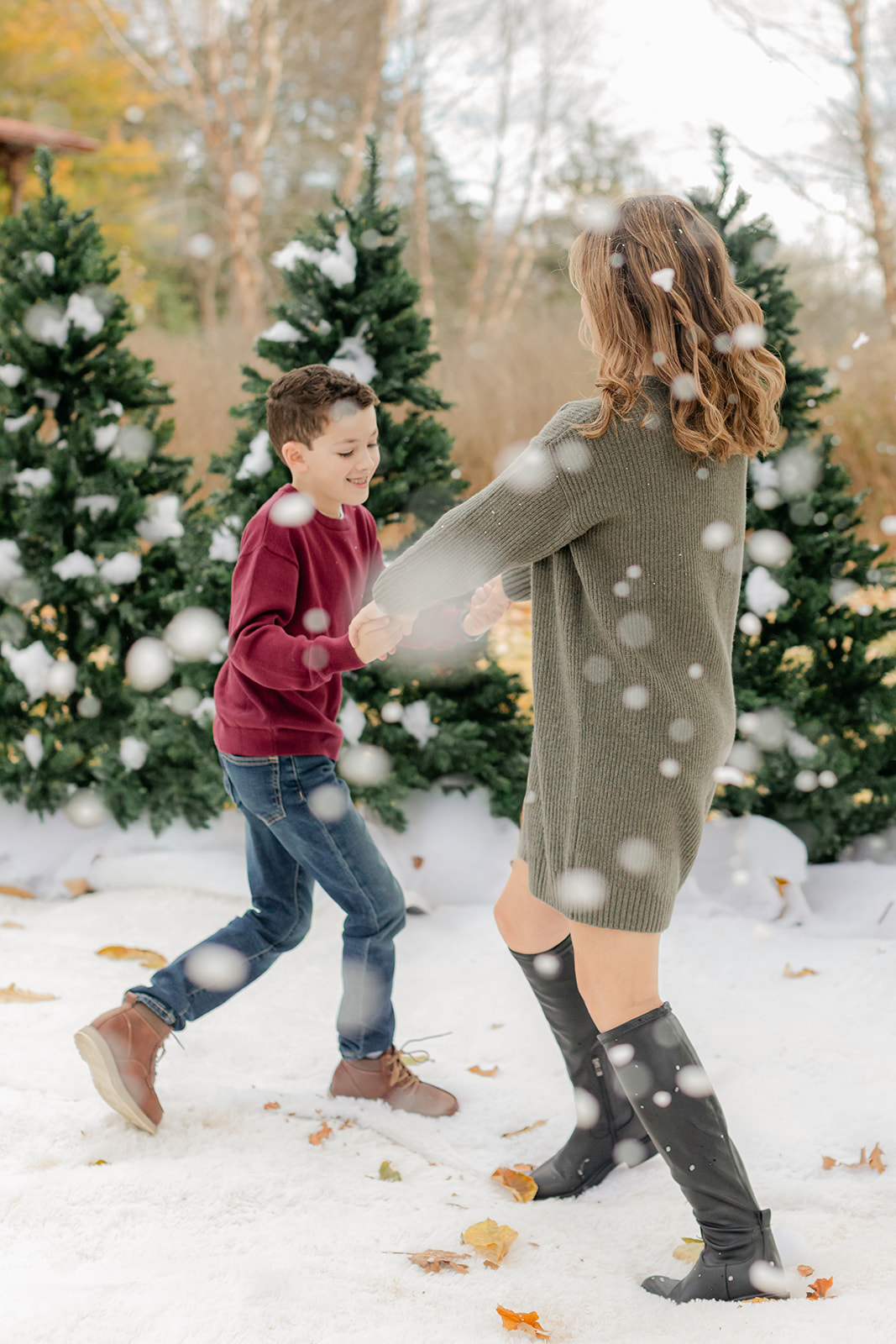 outdoor christmas family photo.