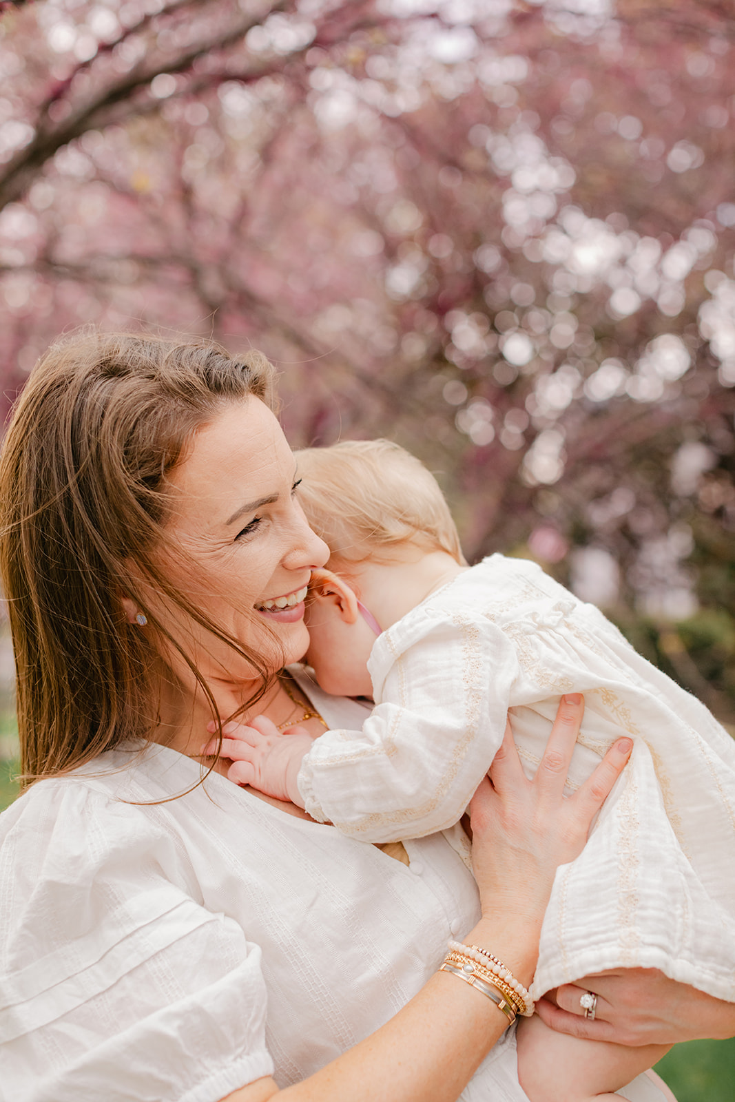 mother daughter outdoor spring family photos